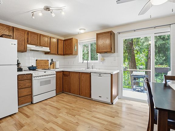 5th image of 29640 SW Volley St APT 40