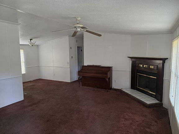 5th image of 2221 Tall Pines Rd