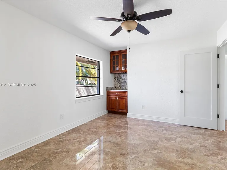 21344 Escondido Way S — Photo 7