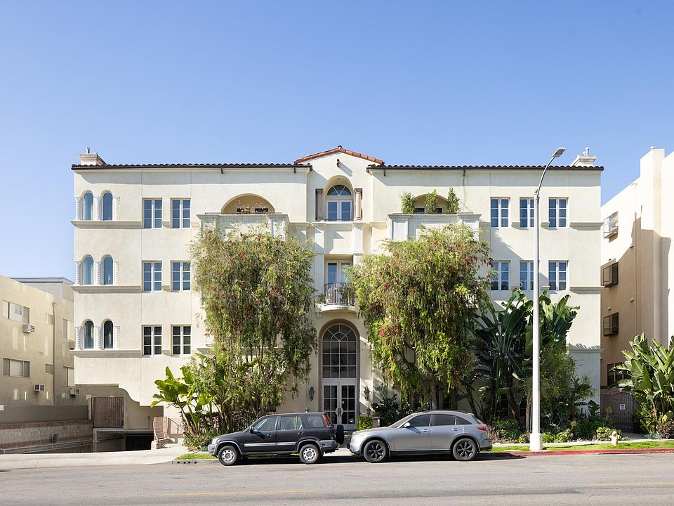 1st image of 1861 Veteran Ave APT 103
