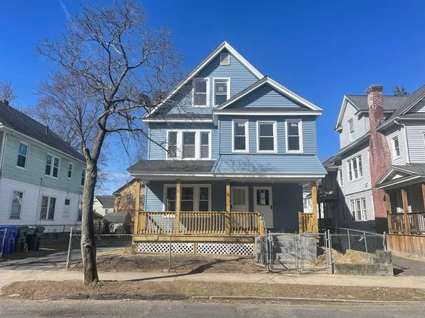 66 Dearborn St #2, Springfield, MA 01109