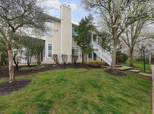 7 Wentworth Rd, Bedminster, NJ 07921