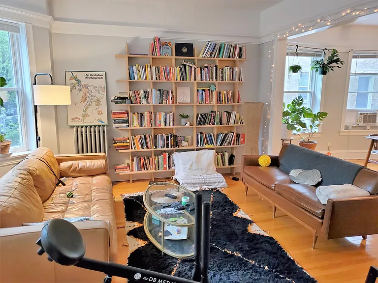 1303 W Carmen Ave #2 — Photo 4