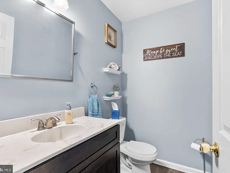 139 Carriage Ln — Photo 10