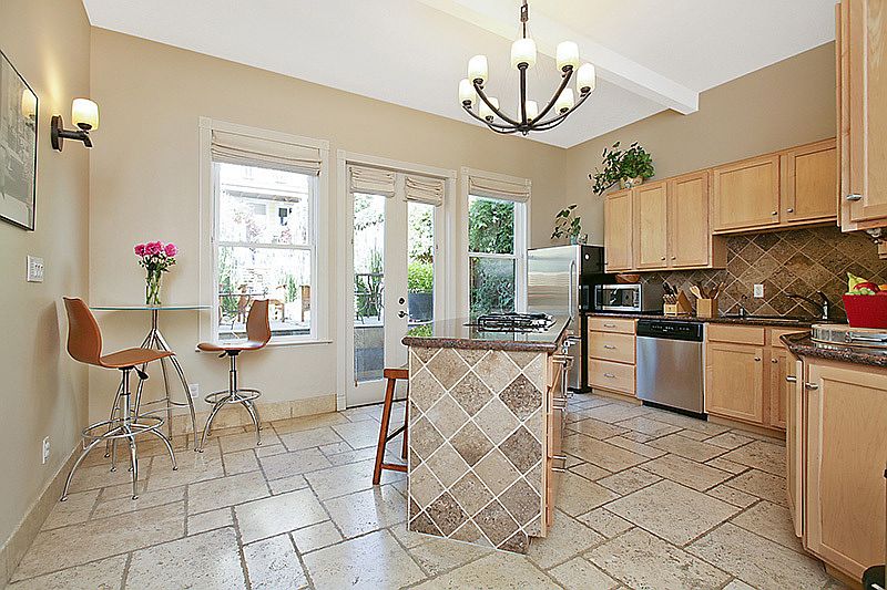 1st image of 4060 17th St Unit 4060