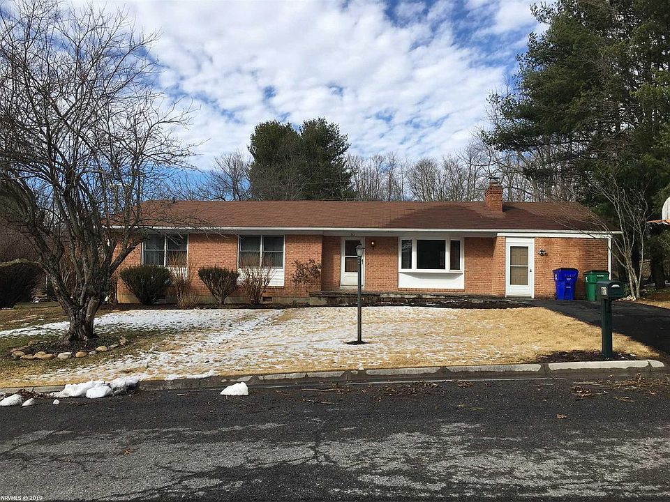 1st image of 201 Highview Dr