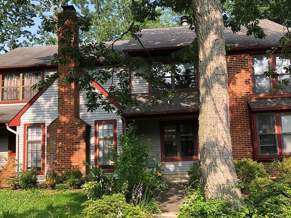 1st image of 714 E Cooper Ferry Ct #714