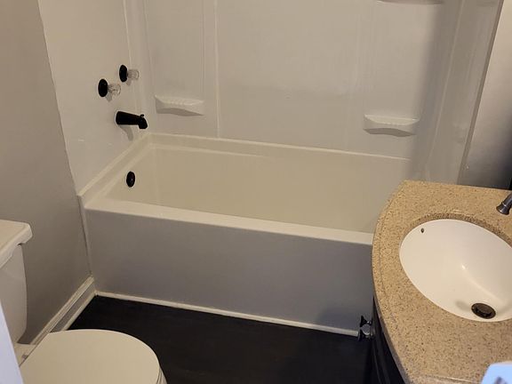3rd image of 448 N Bancroft St APT A