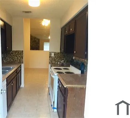 3 bed, 1468 sqft, $2,150 — Photo 2