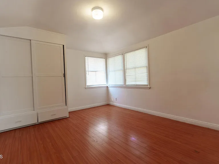 2395 Roanoke Rd — Photo 14