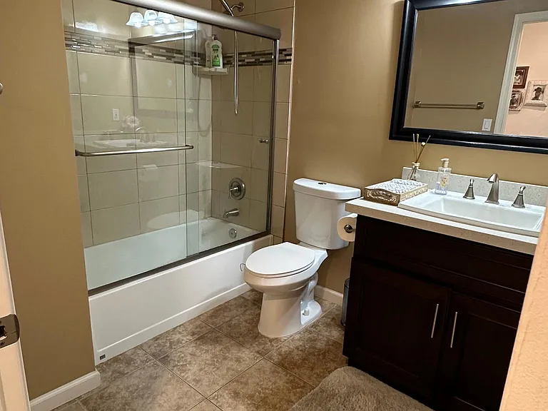 501 Bradley Ave — Photo 15