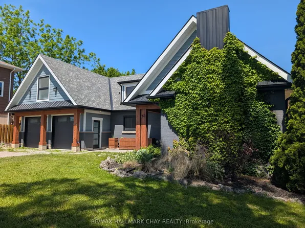 69 Rodney St, Barrie, ON L4M 4B8