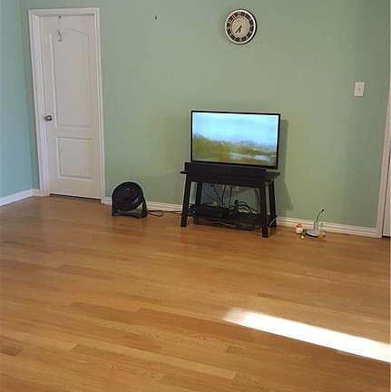 5th image of 813 Mockingbird Dr