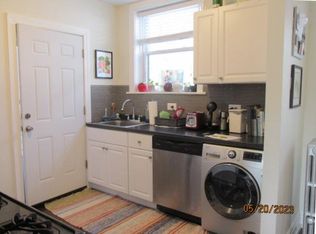 2131 W Giddings St #30C, Chicago, IL 60625