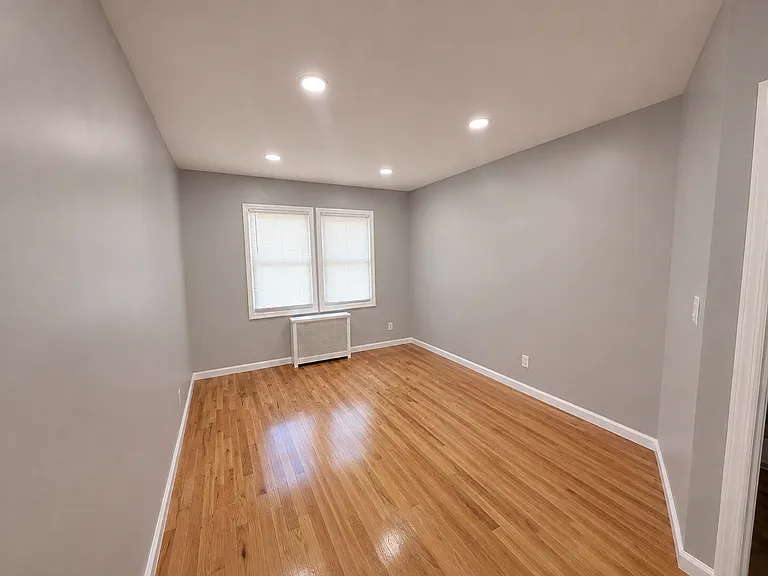 77-79 Albemarle Ave #77-A — Photo 6