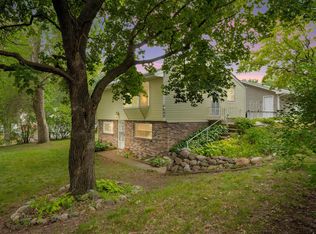 5602 E Glen Moor Rd, Minnetonka, MN 55345