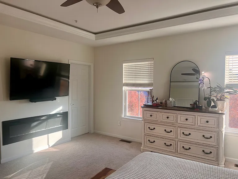 9360 Esplanade Ct #B — Photo 14