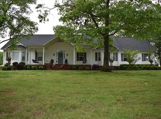 42 Matthews Ln, Adamsville, TN 38310