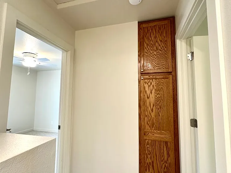 1980 NE Zachary Ct — Photo 11