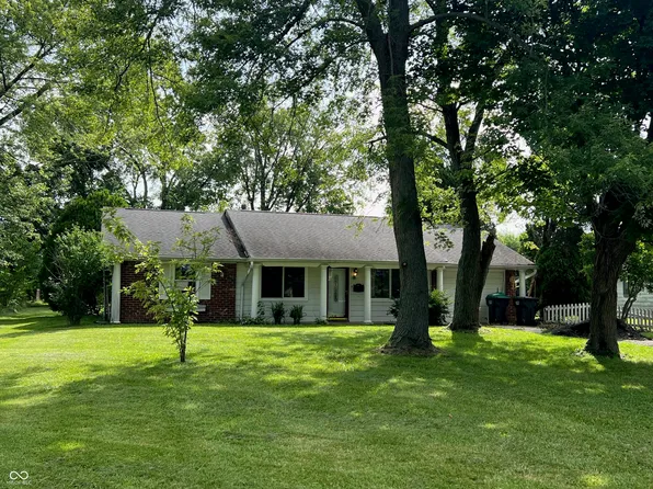 833 Sweetbriar Ave, New Whiteland, IN 46184