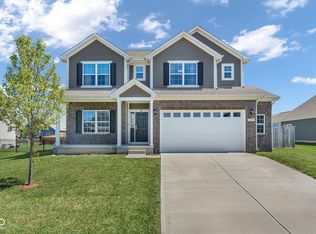 2239 Summer Shore Dr, Greenwood, IN