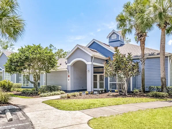 Wedgewood Apartments, 1717 Mason Ave, Daytona Beach, FL 32117