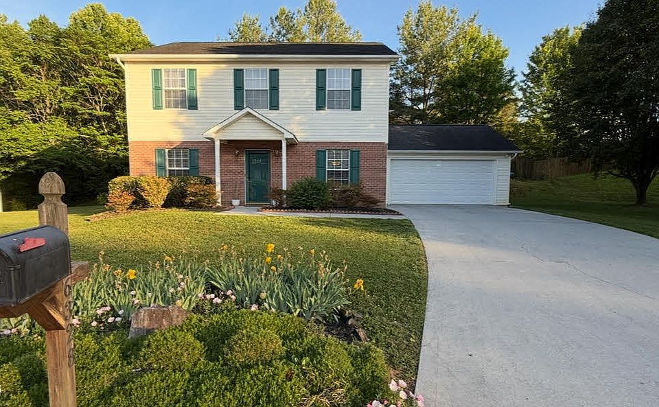 1st image of 6328 Beehive Ln