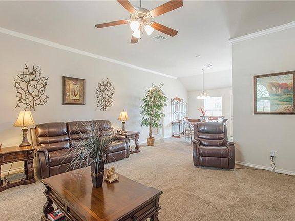5th image of 2188 Melody Dr