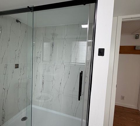 4th image of 219 Dwight St #1