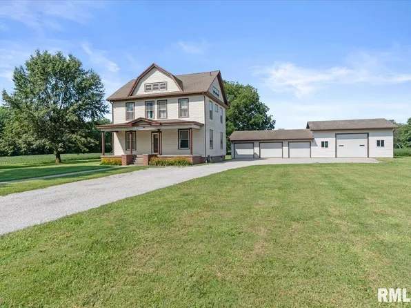 726 N Main St, Palmyra, IL 62674