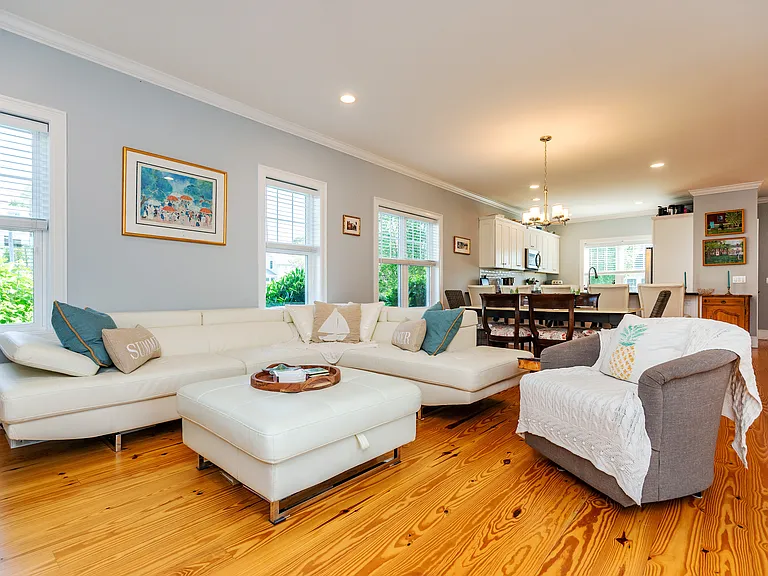 19 Eustis Ave — Photo 22