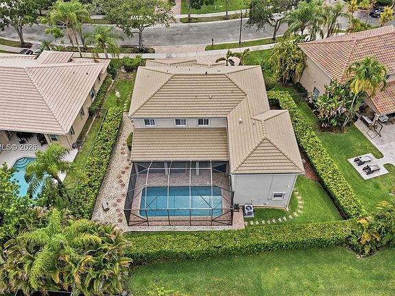 2nd image of 2608 Oakbrook Ct