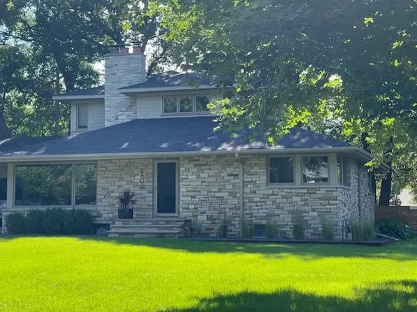 5800 Bernard Pl, Edina, MN 55436