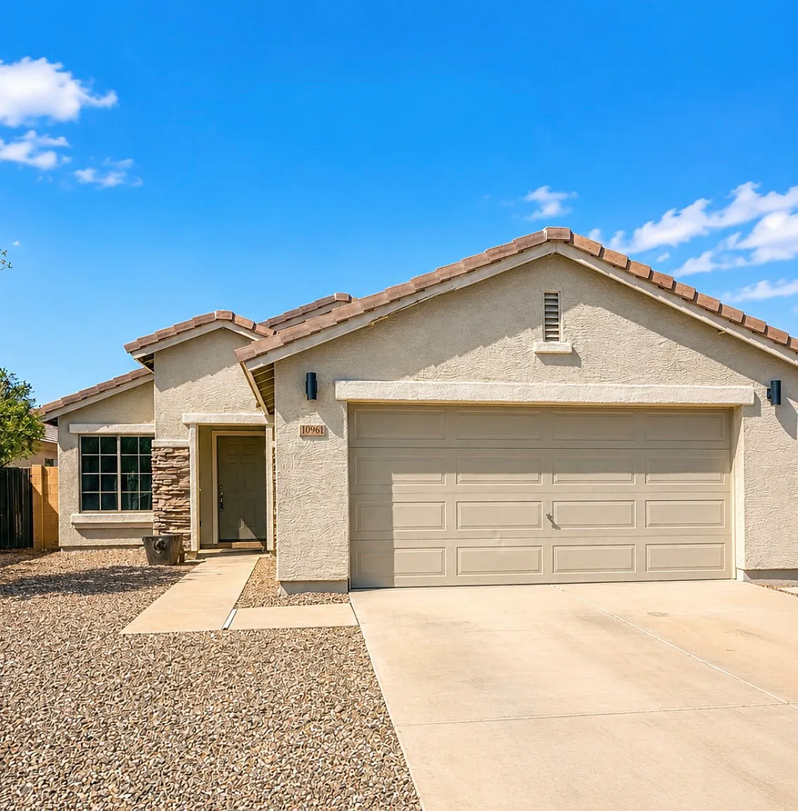 W Desert Seasons Dr, Queen Creek — Photo 1