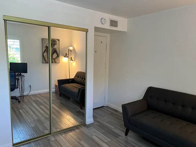 25035 Peachland Ave #276 — Photo 14