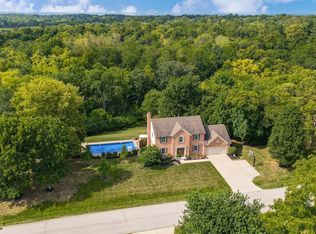 621 White Ridge Rd, Lawrenceburg, IN 47025