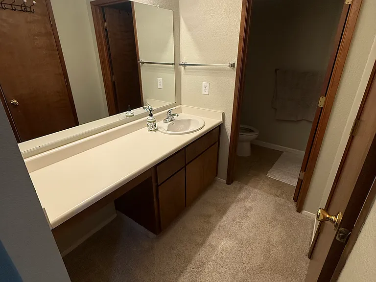 2400 Eilers Ln #1206 — Photo 7