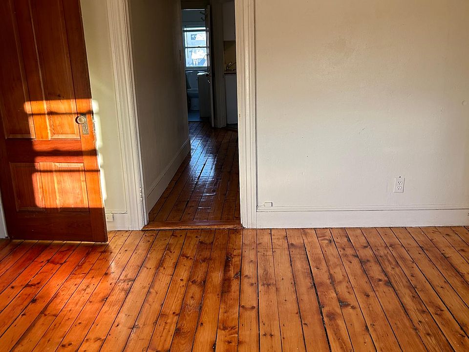 1st image of 76 Burgess Ave #3