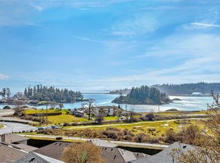 Admirals Landing at Thetis Cove, View Royal, BC V9A 7M7