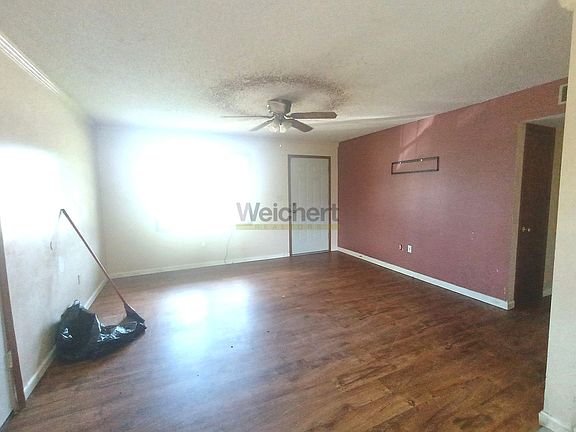 2nd image of 4900 Stidham Ln