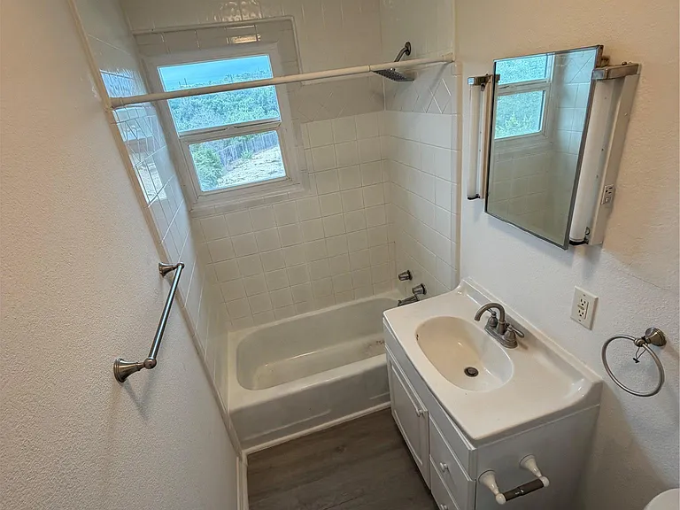 1505 Oreilly Ct #D — Photo 6