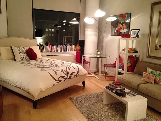 Rented by Tower 31 Leasing Office | media 22