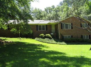 106 Barnes Dr, Thomaston, GA 30286