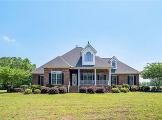 636 Abercrombie Rd, Honea Path, SC 29654