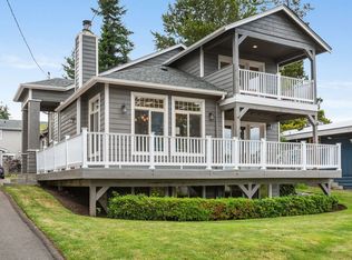 10433 62nd Ave S, Seattle, WA 98178