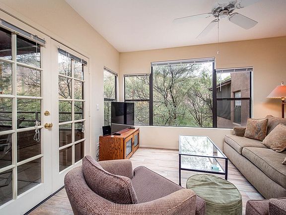3rd image of 6655 N Canyon Crest Dr