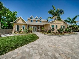 11590 Hamlin Blvd, Largo, FL 33774