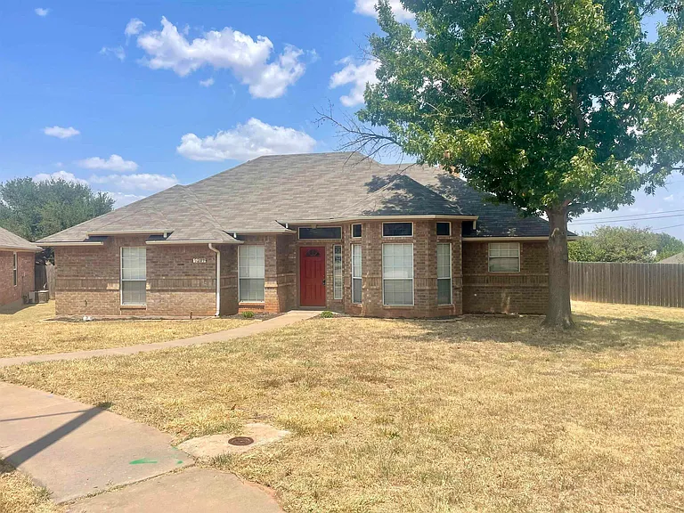 5201 Pebblestone Dr — Photo 3