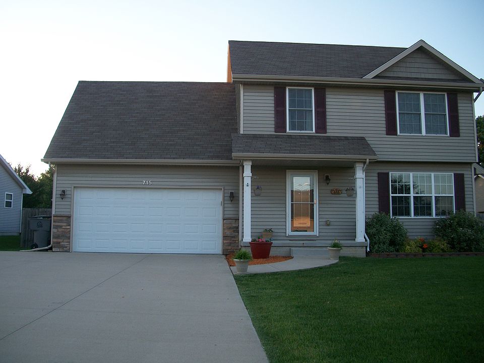 1st image of 715 Sunview Dr