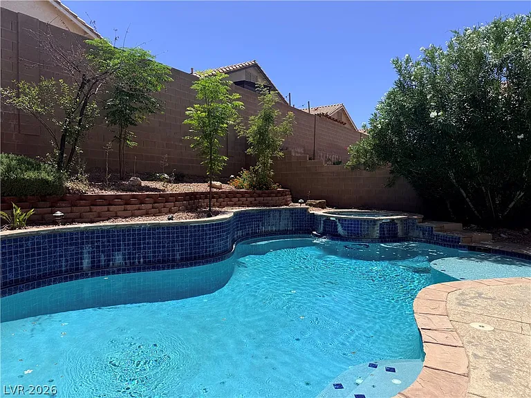 1429 Still Creek Ave — Photo 28